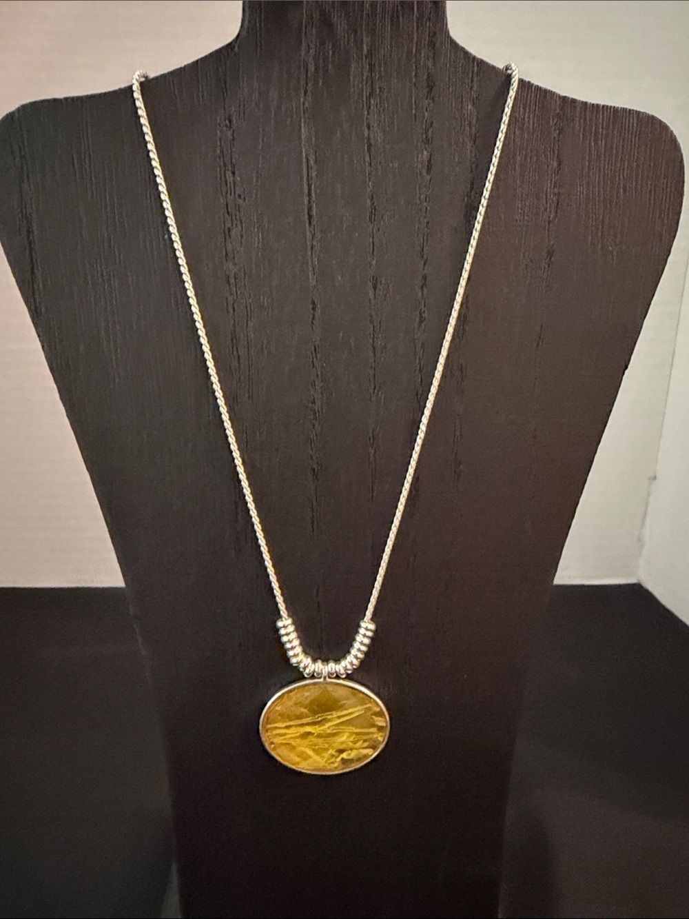 APOSTROPHE Silver Necklace with Yellow Stone Pendant